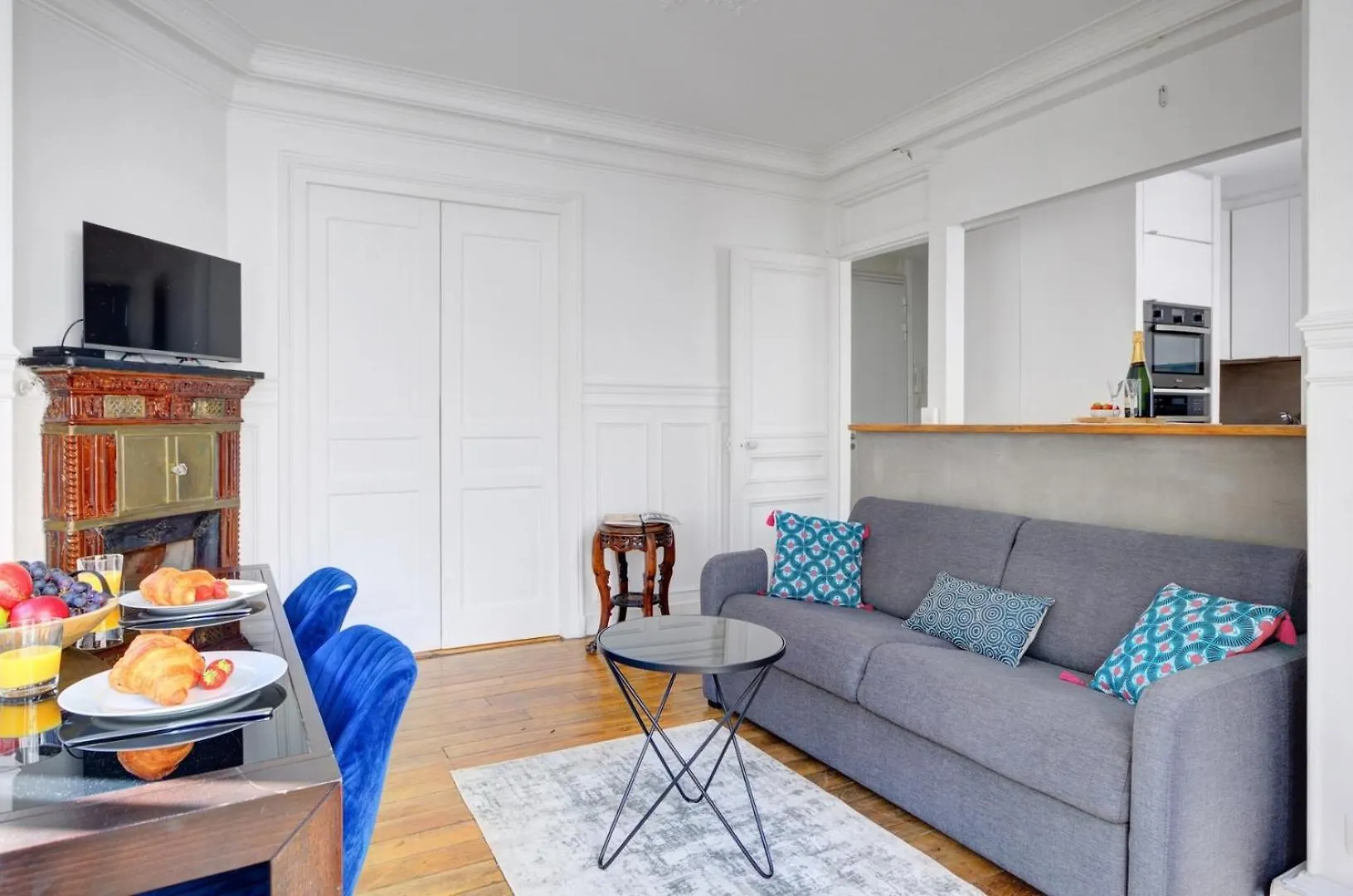 Διαμέρισμα Bnbnook - Stylish 2Br - Pompidou & Hotel De Ville Παρίσι