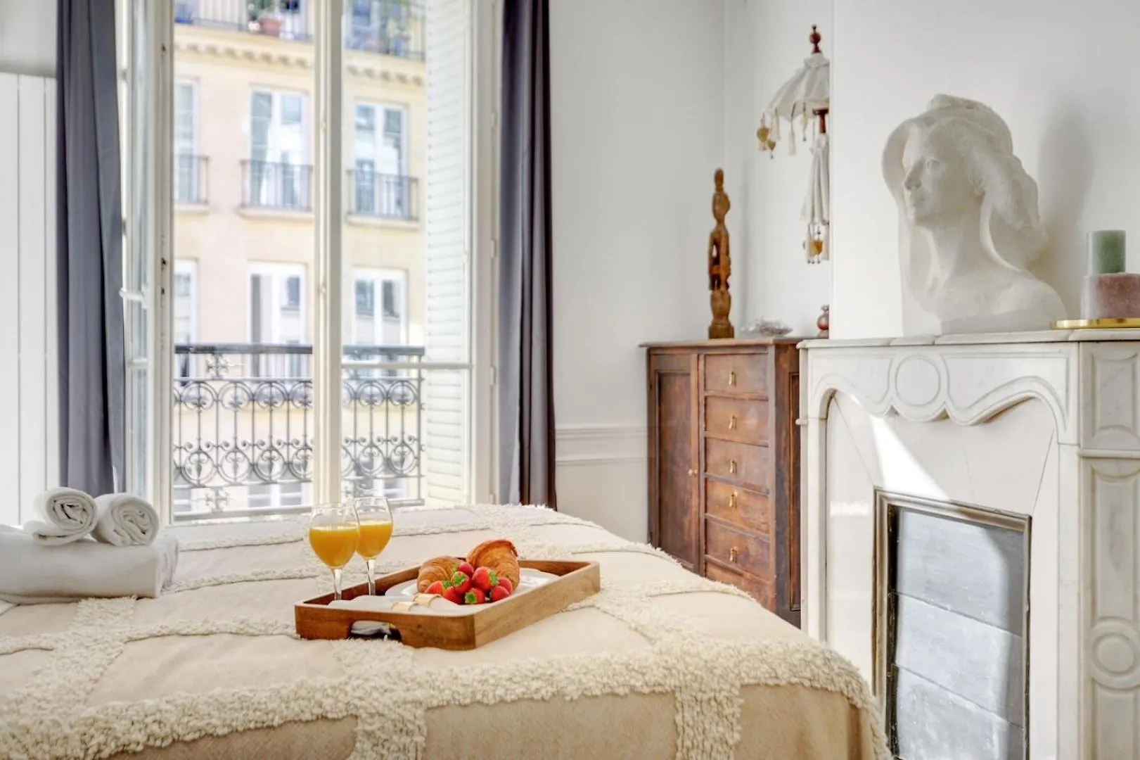 Bnbnook - Stylish 2Br - Pompidou & Hotel De Ville Παρίσι