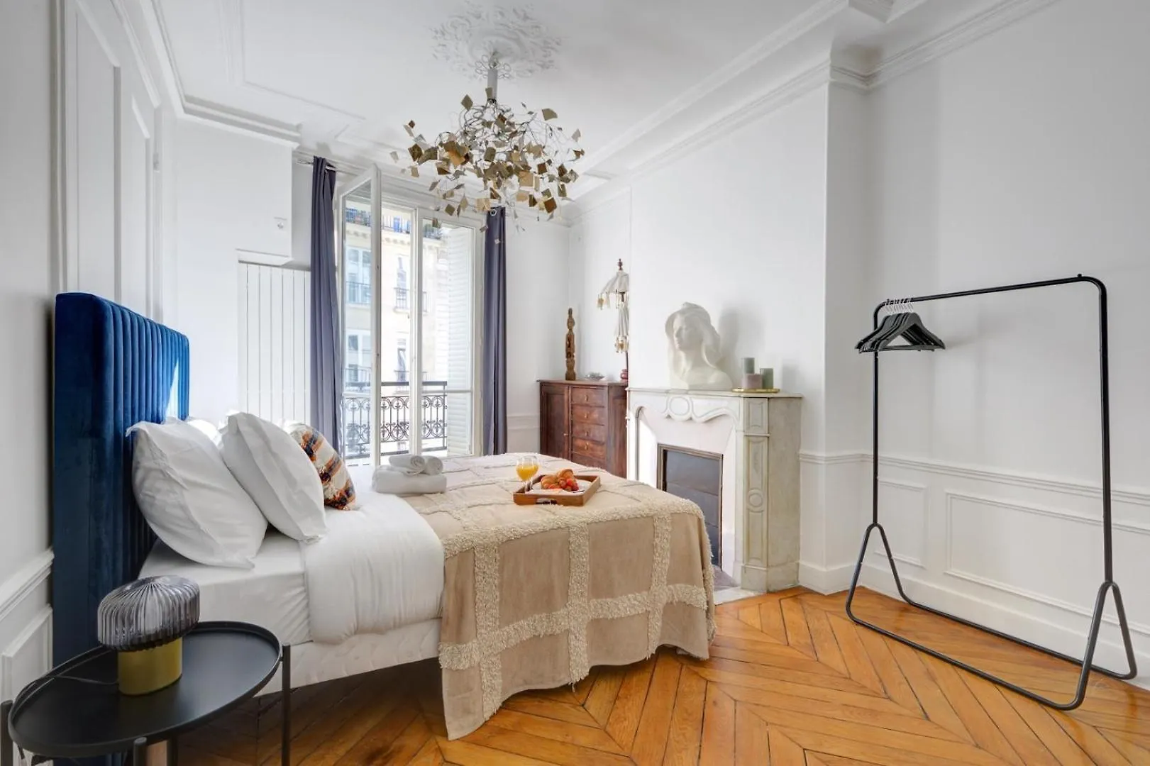 Bnbnook - Stylish 2Br - Pompidou & Hotel De Ville Paris France